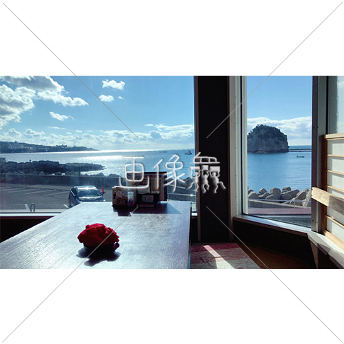 海辺のレストランからの風景写真素材 画像衆 デザインを簡単レベルアップ 写真 模様 イラストのダウンロードサイト