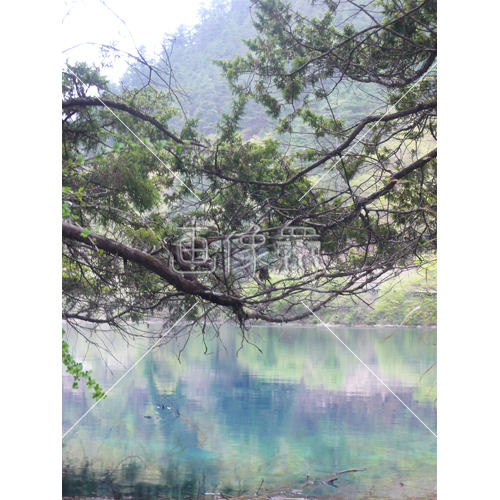 中国 チベット 九賽溝 世界遺産 美しい湖面写真素材 画像衆 デザインを簡単レベルアップ 写真 模様 イラストのダウンロードサイト